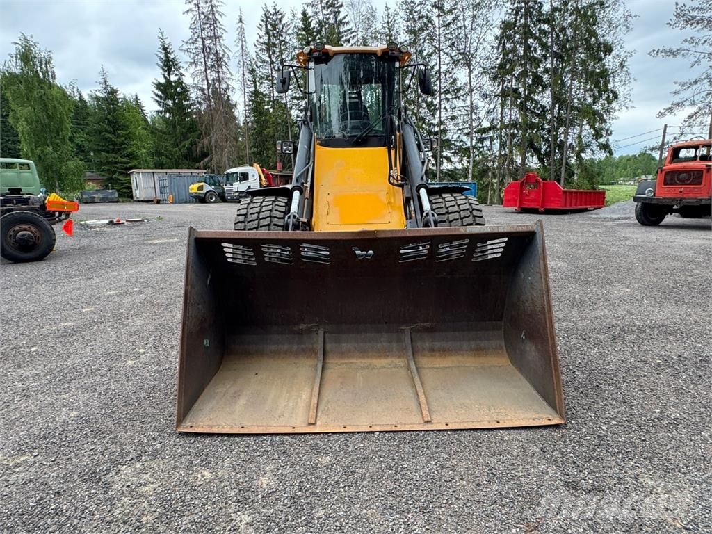 JCB 416 HT MYYTY/SOLD !!! لوادر بعجل