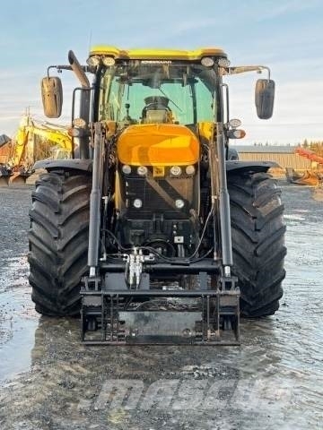 JCB 4220 トラクター