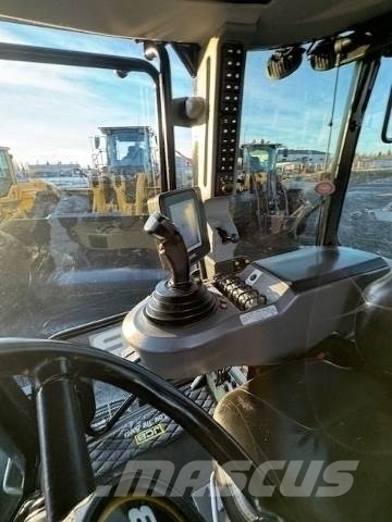 JCB 4220 トラクター