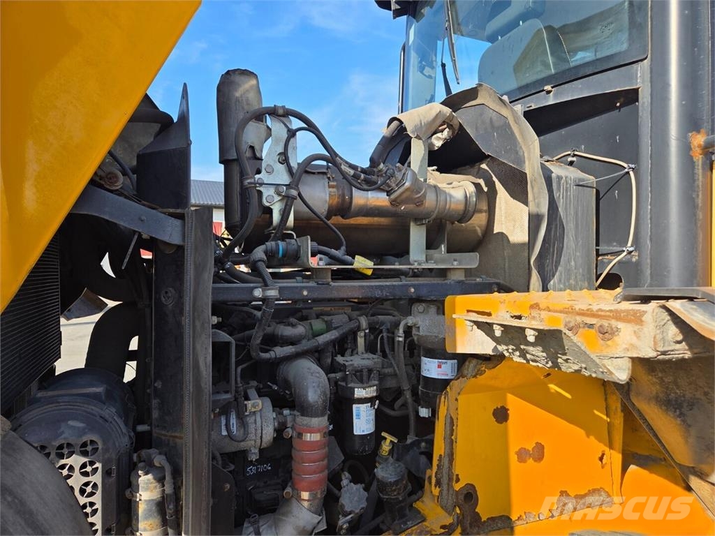 JCB 427 HT T4 Ładowarki kołowe
