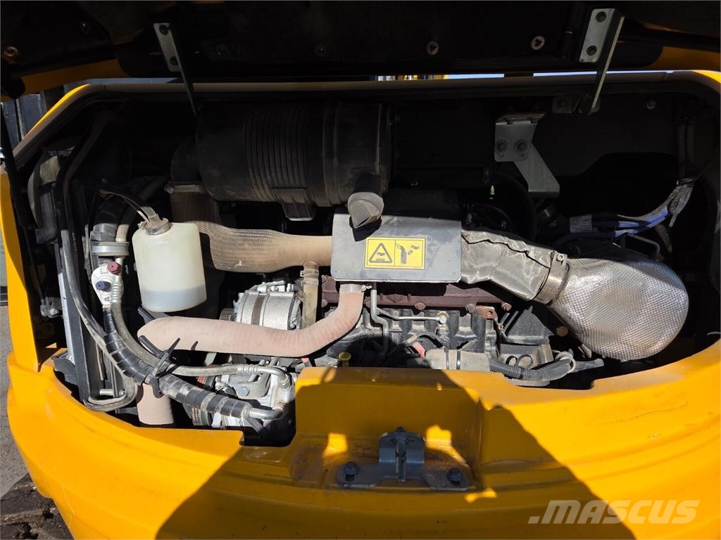 JCB 90Z-2 Escavadeiras Midi 7t - 12t