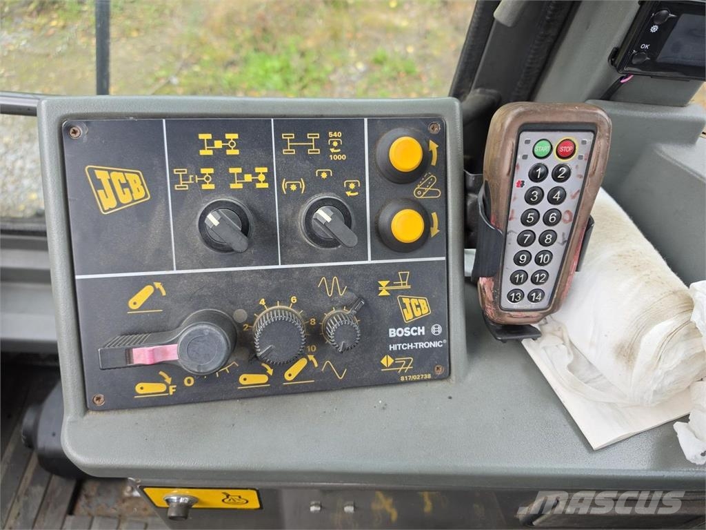 JCB Fastrac 185-65, Alaterä, Lumiaura Traktorok