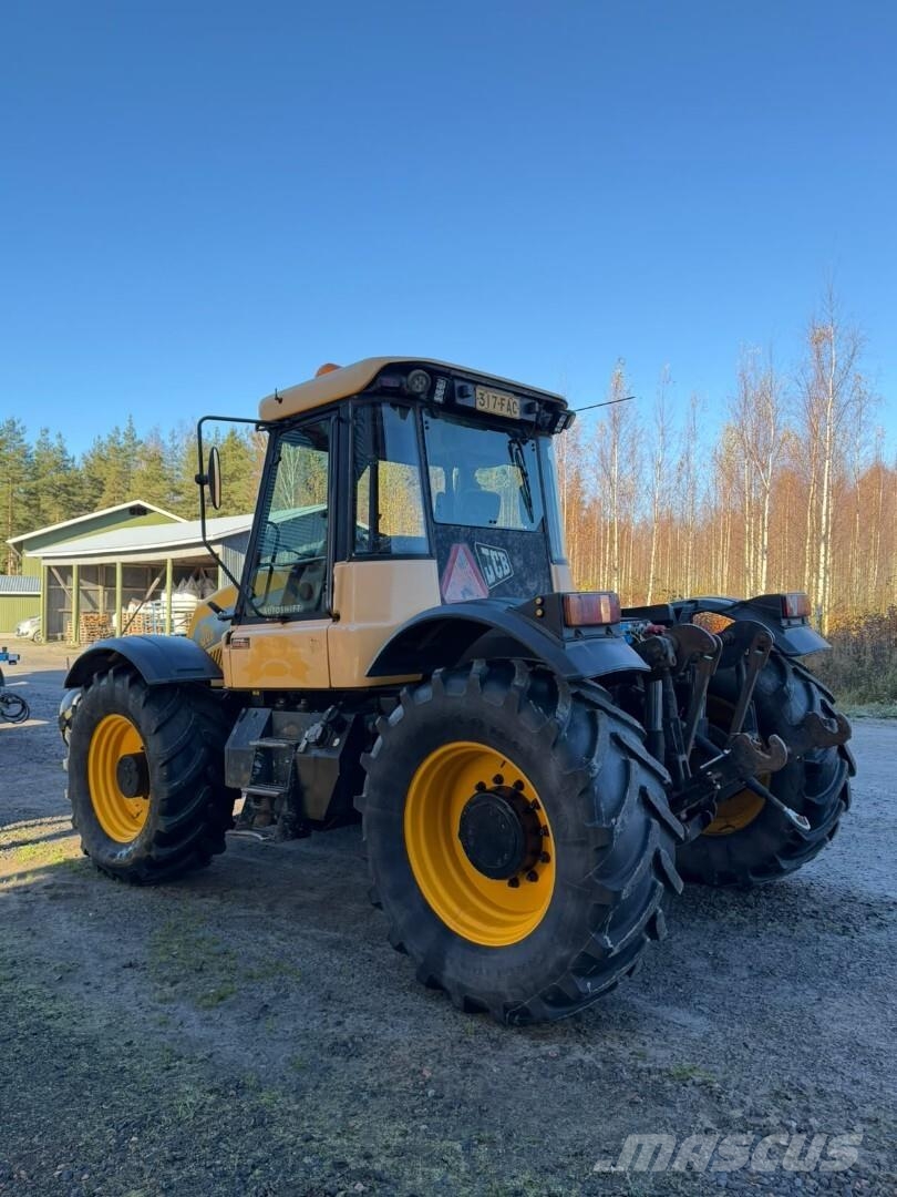 JCB Fastrac 3185 الجرارات
