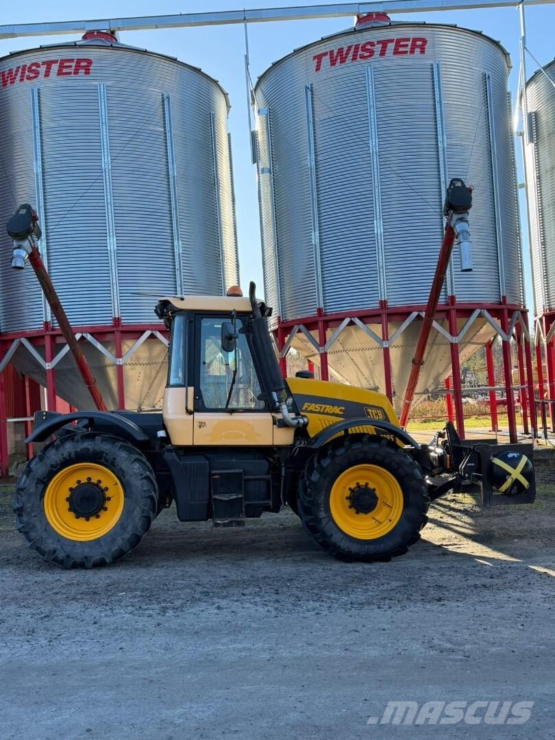 JCB Fastrac 3185 الجرارات