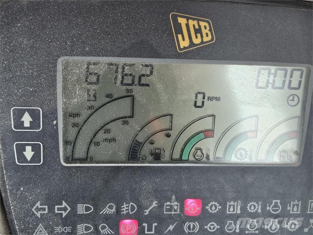 JCB HT 426, SKF Multilube Cargadoras sobre ruedas