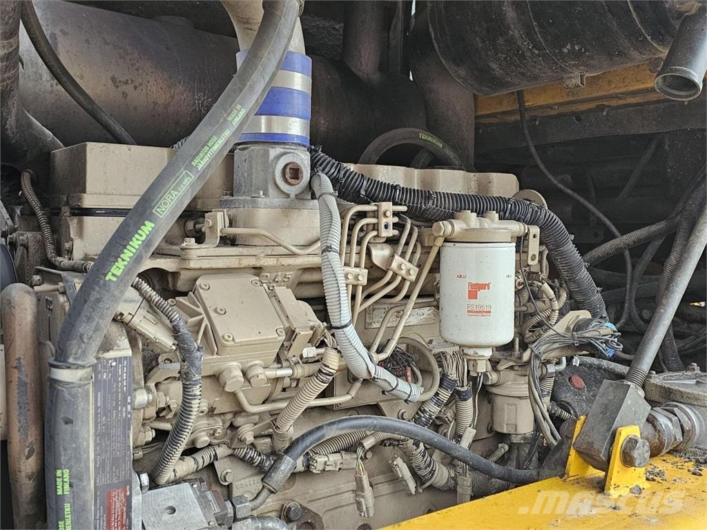 JCB HT 426, SKF Multilube Cargadoras sobre ruedas
