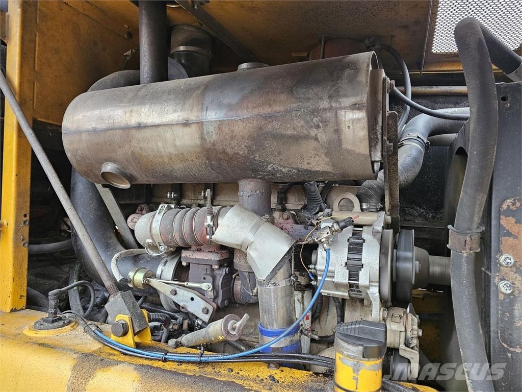 JCB HT 426, SKF Multilube Cargadoras sobre ruedas