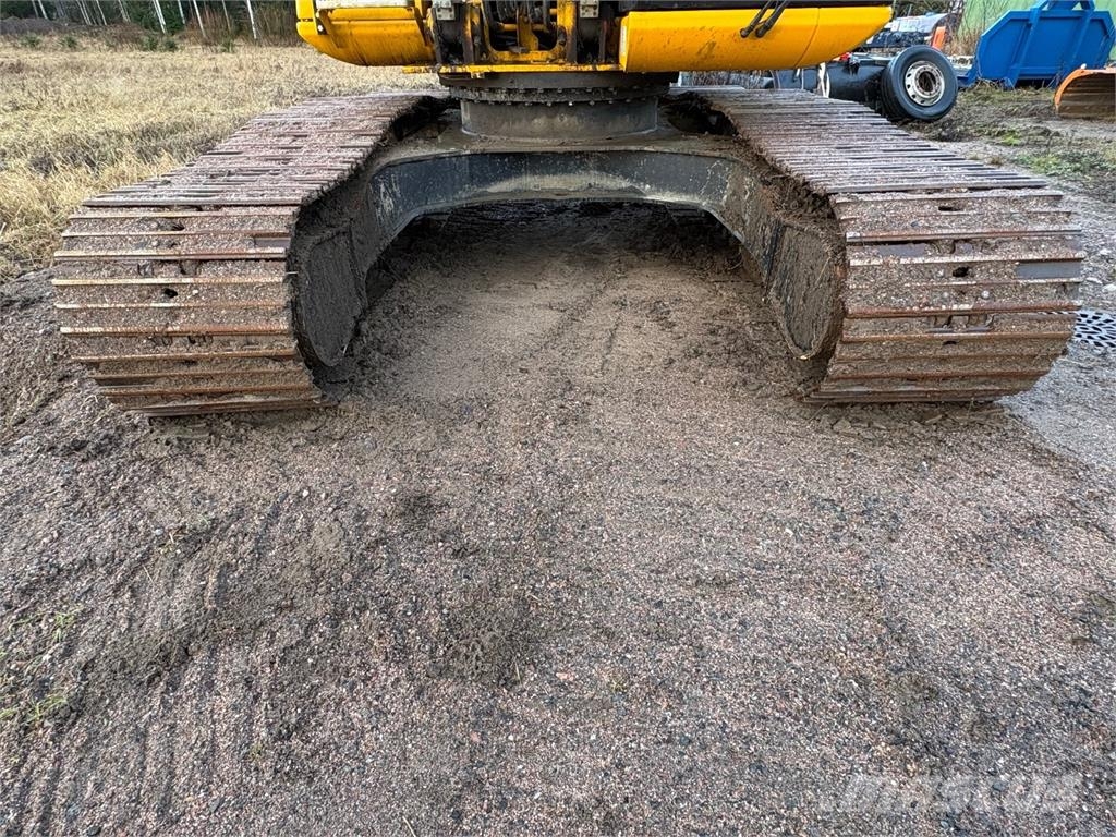 JCB JS 210 LC Koparki gąsienicowe