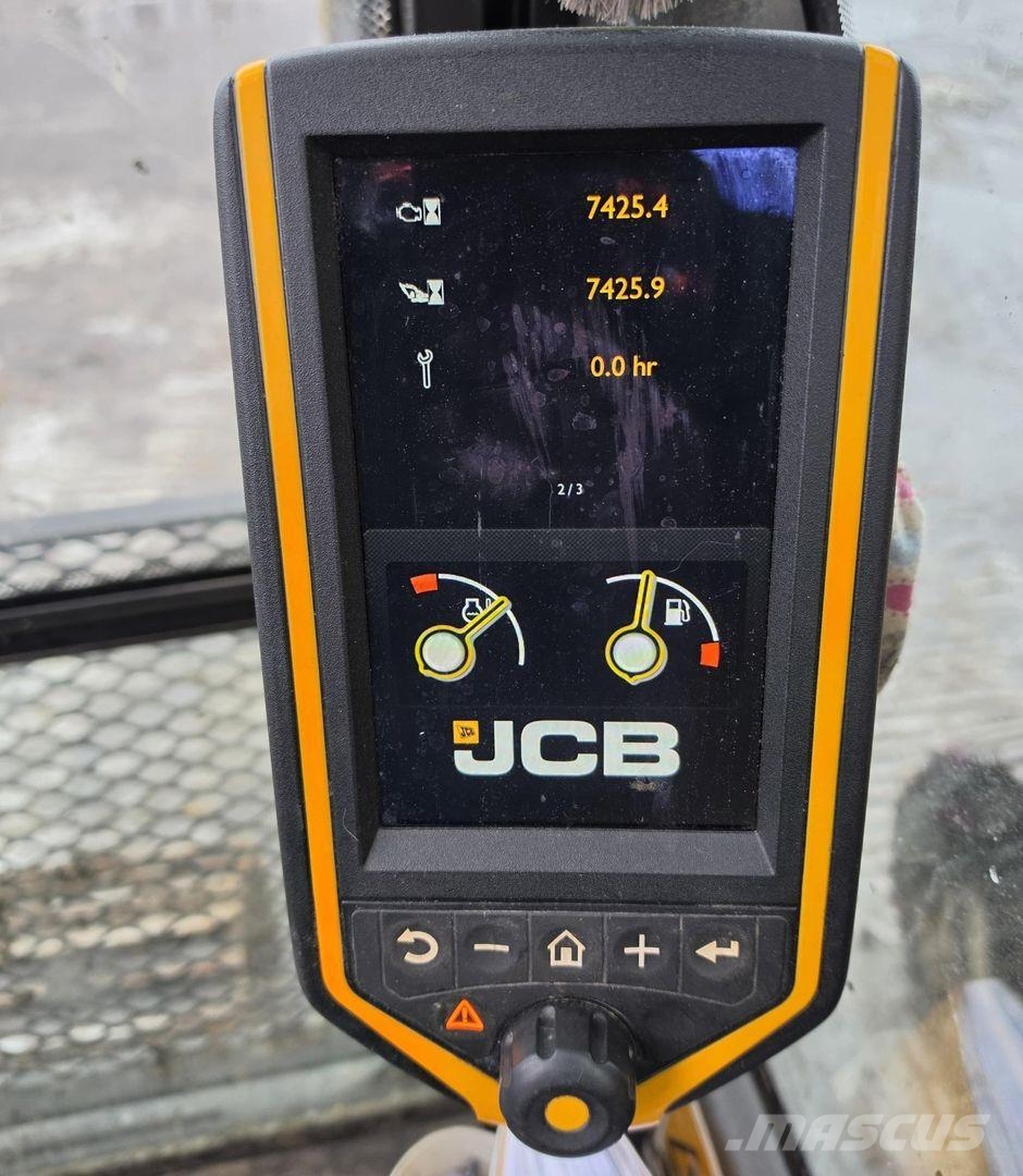JCB Metsäalustainen JS145HD, Webasto Excavadoras sobre orugas