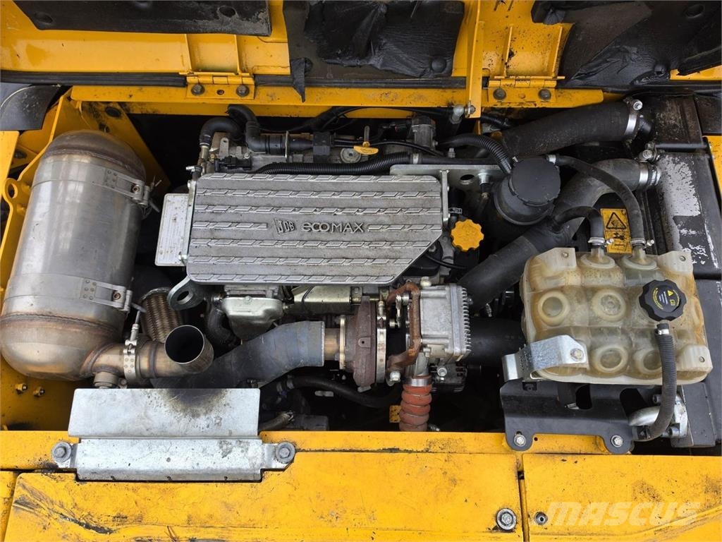 JCB Metsäalustainen JS145HD, Webasto Excavadoras sobre orugas