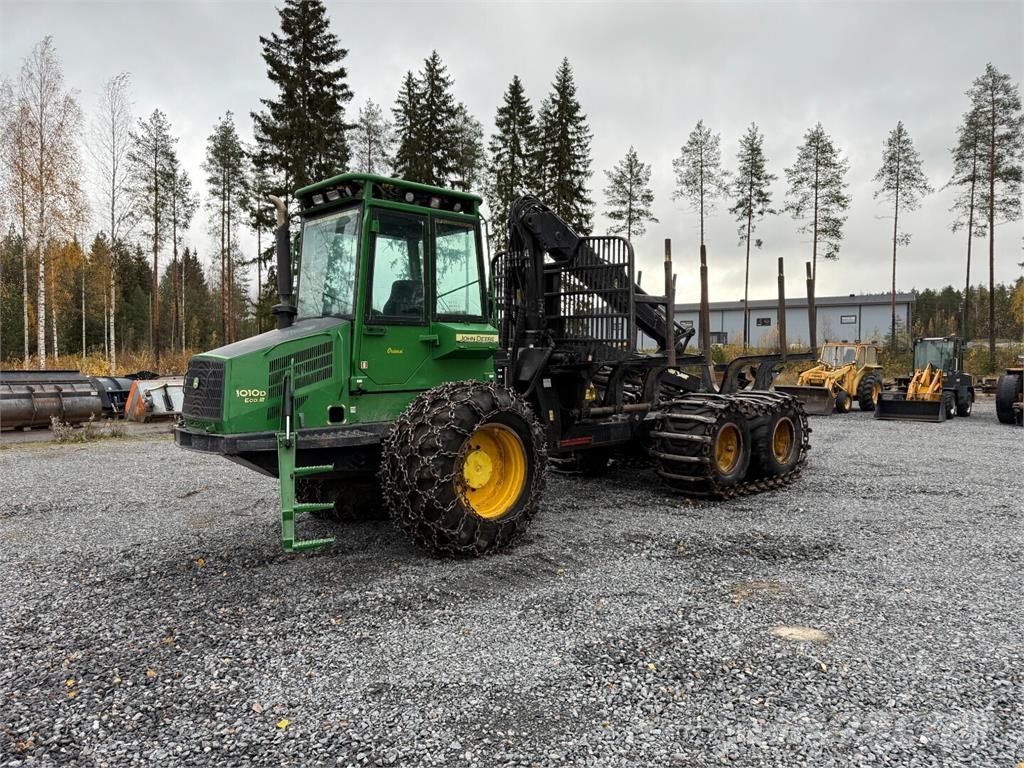 John Deere 1010