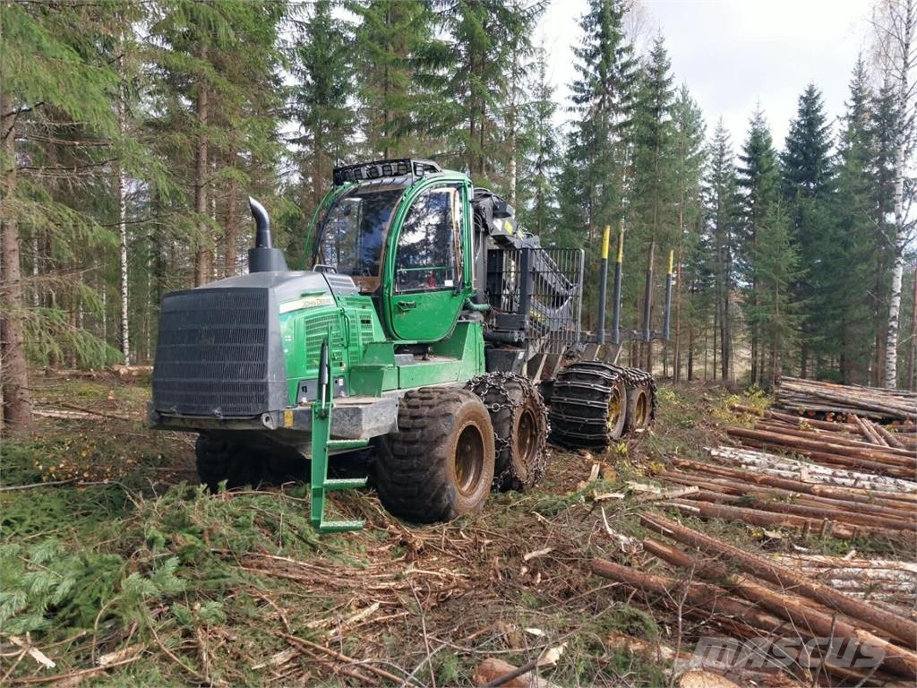 John Deere 1110 G Forvarderi