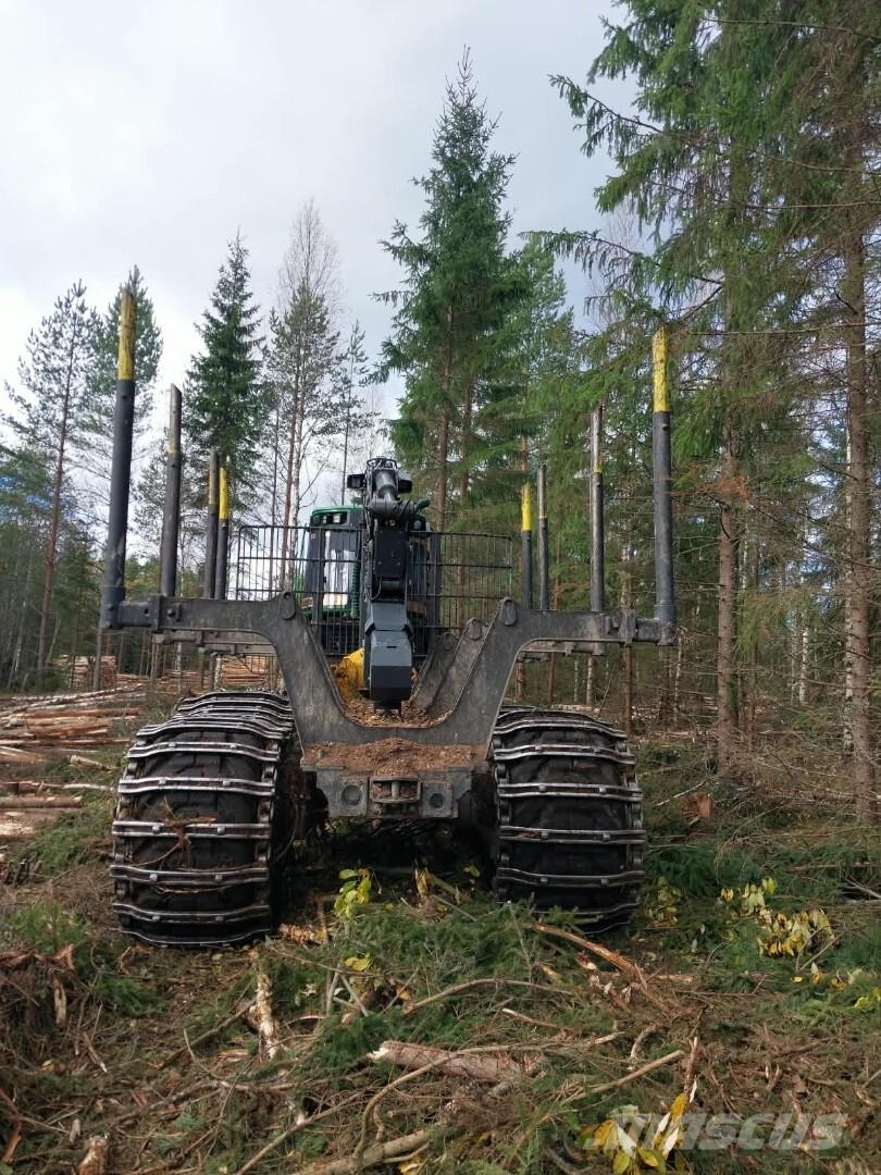 John Deere 1110 G Forvarderi