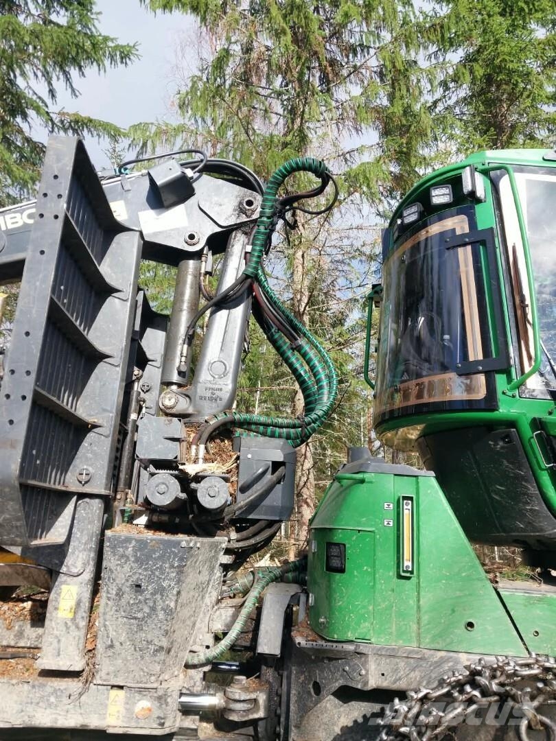 John Deere 1110 G Forvarderi