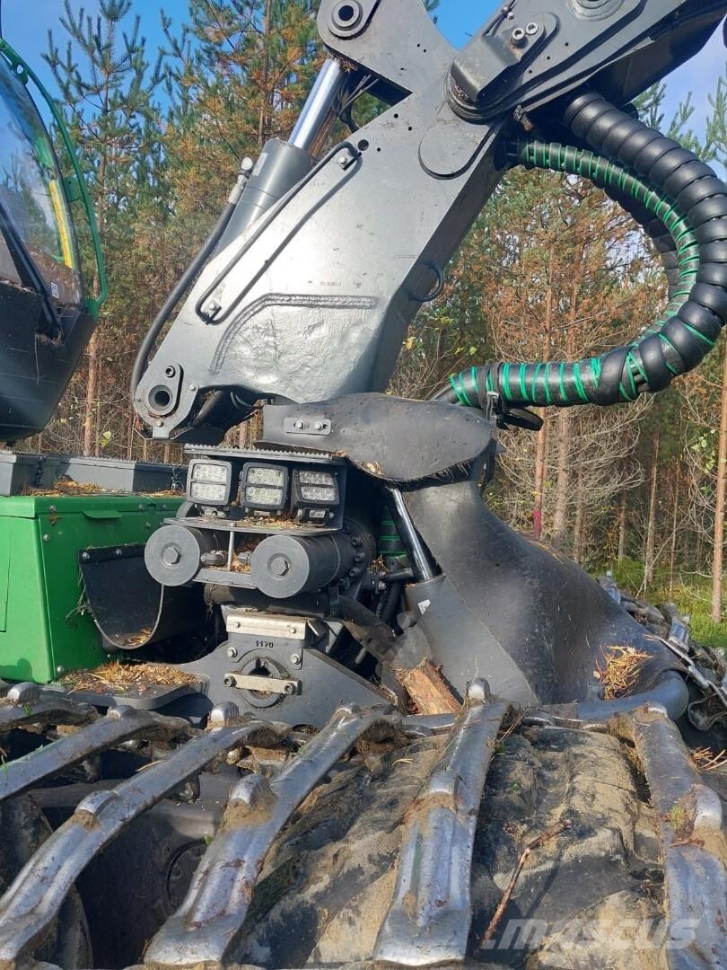 John Deere 1170 G Harvesterji