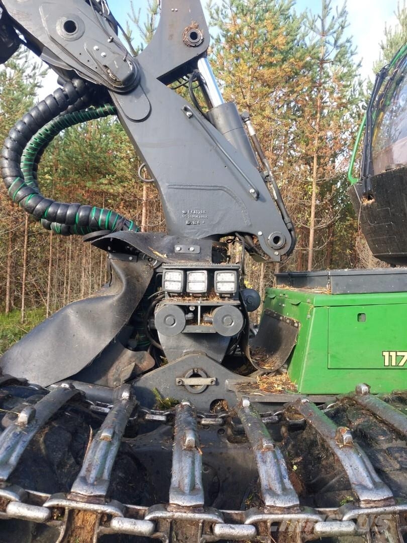 John Deere 1170 G Harvesterji