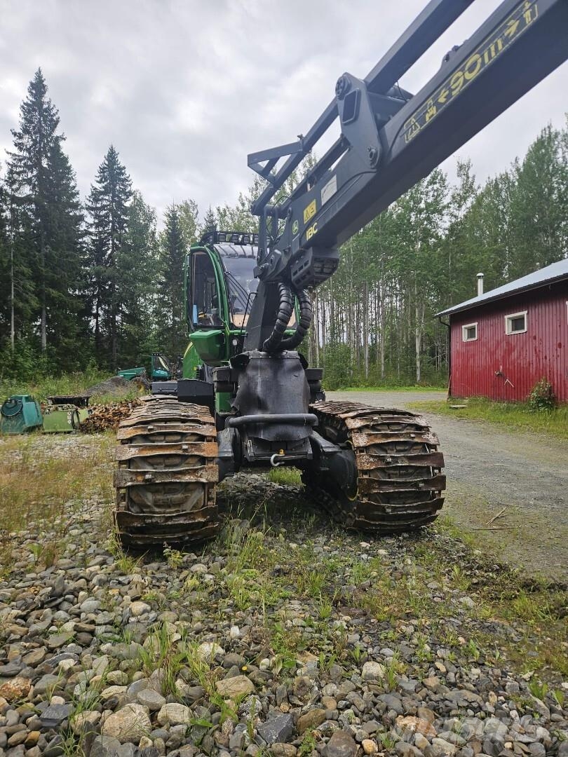 John Deere 1170G Harvesterit