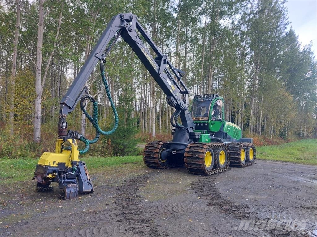 John Deere 1170G Harvesters