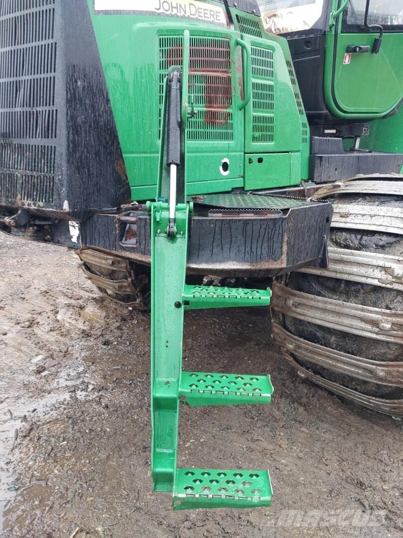 John Deere 1210E Kuormatraktorit