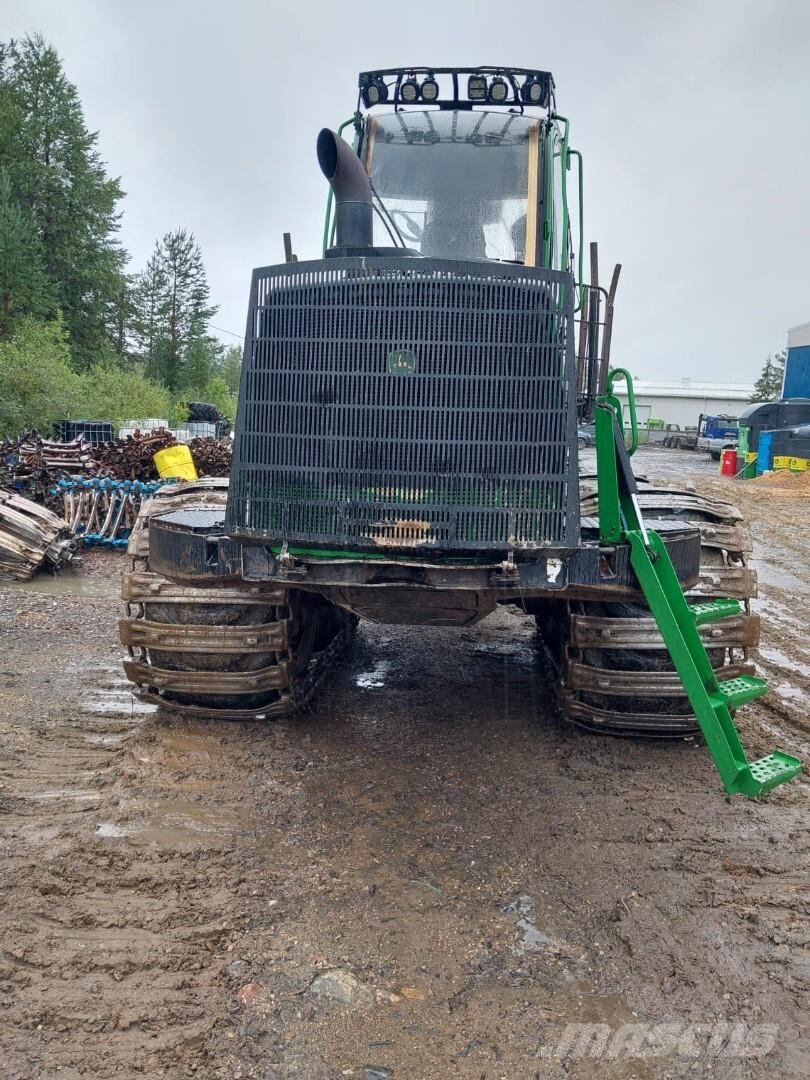 John Deere 1210E Kuormatraktorit