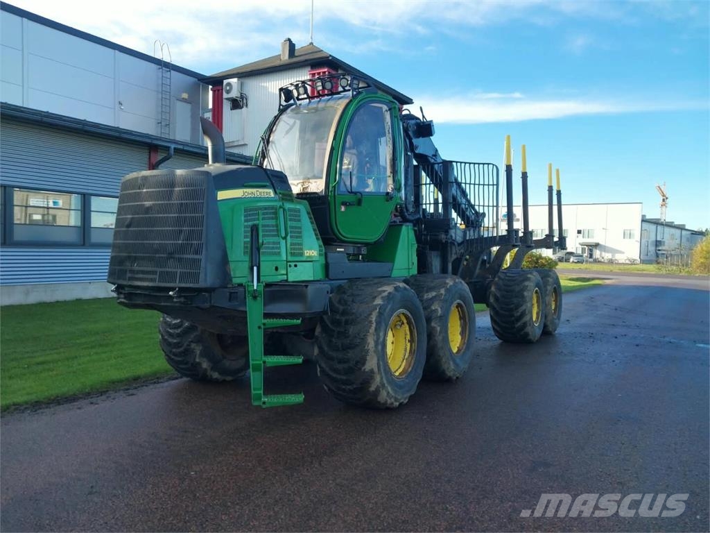 John Deere 1210e Forvarderi