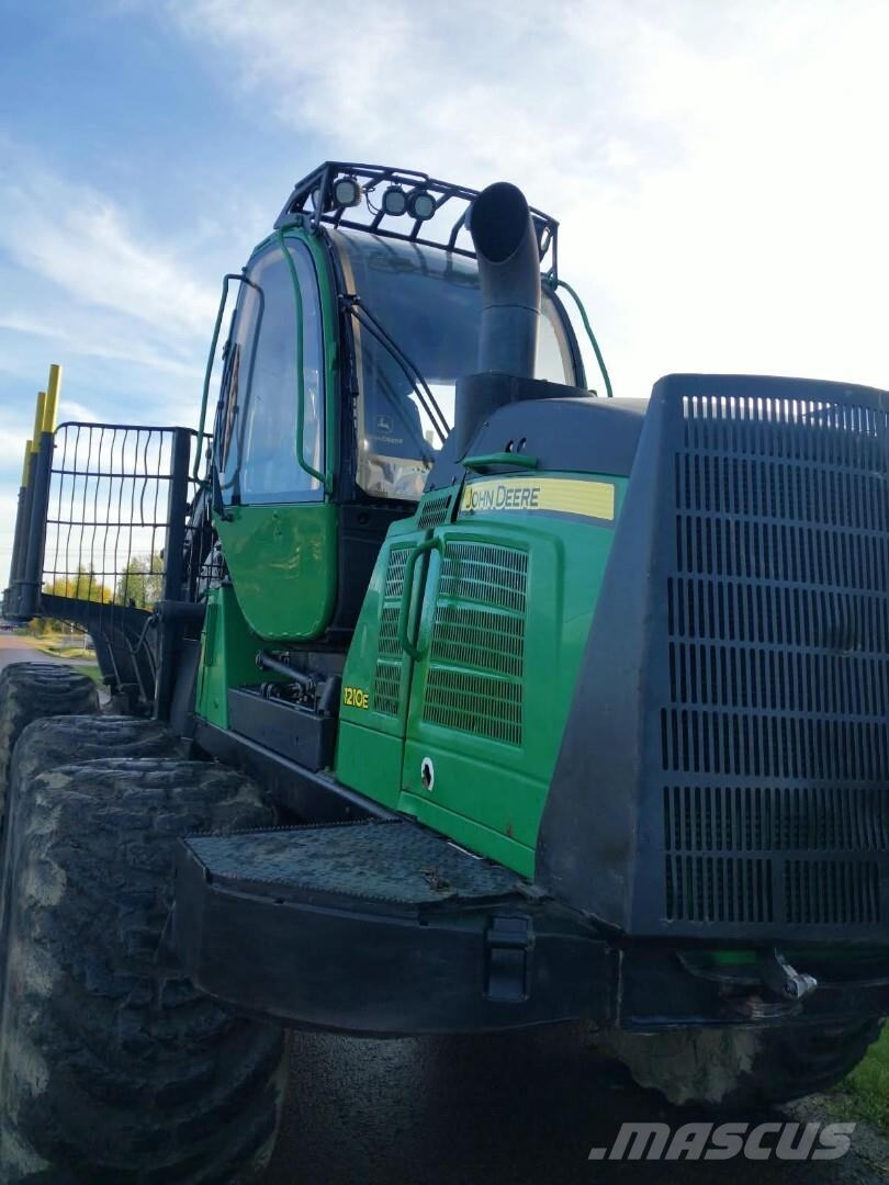 John Deere 1210e Forvarderi