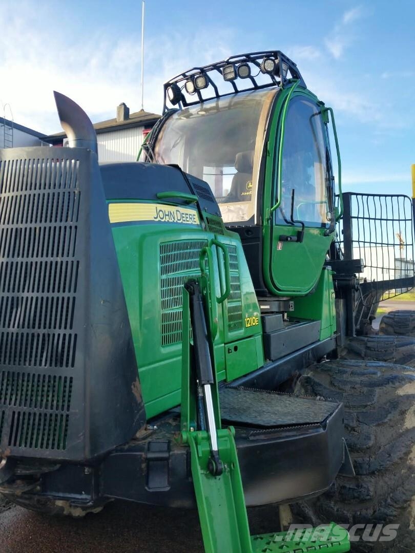 John Deere 1210e Forvarderi