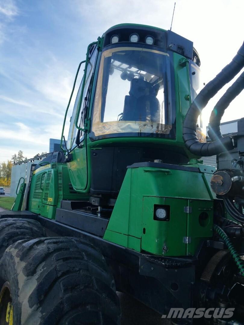 John Deere 1210e Forvarderi