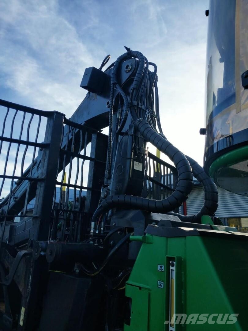 John Deere 1210e Forvarderi