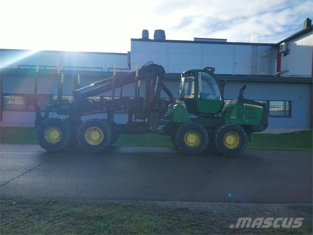 John Deere 1210e Forvarderi