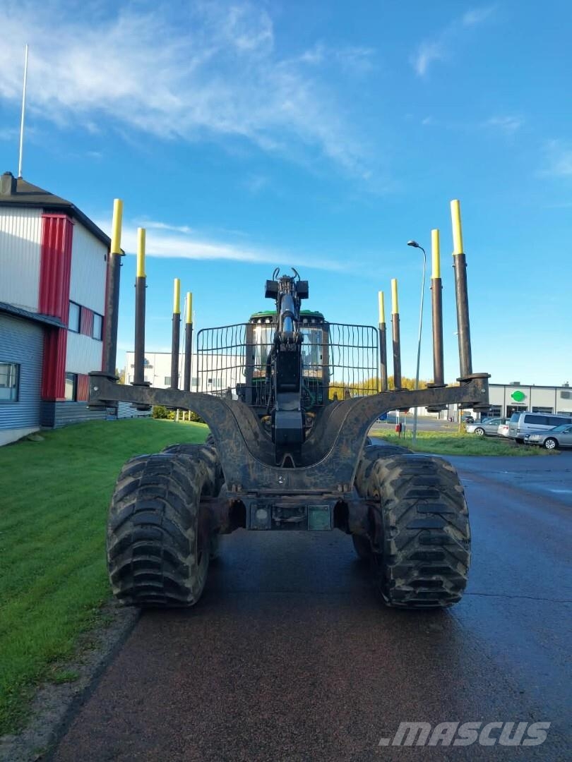 John Deere 1210e Forvarderi