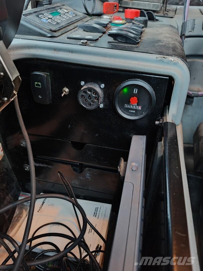 John Deere 1210G Autocargadoras