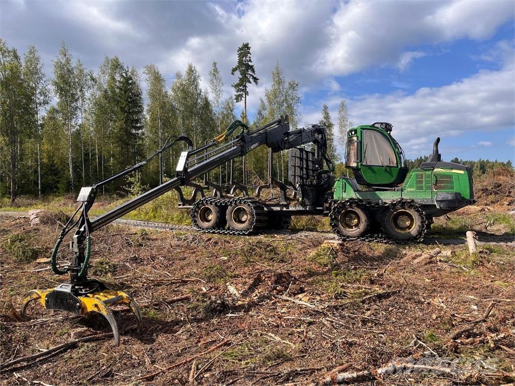 John Deere 1210G Kuormatraktorit
