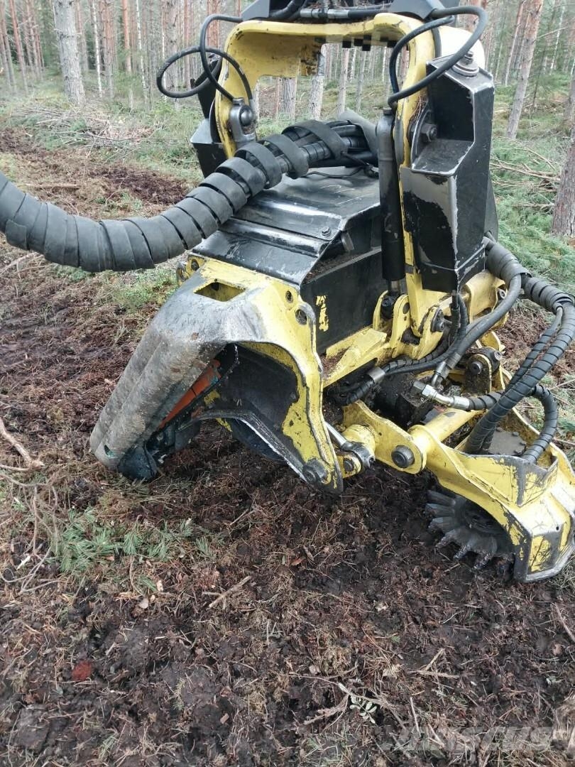 John Deere 1270 G Abatteuse