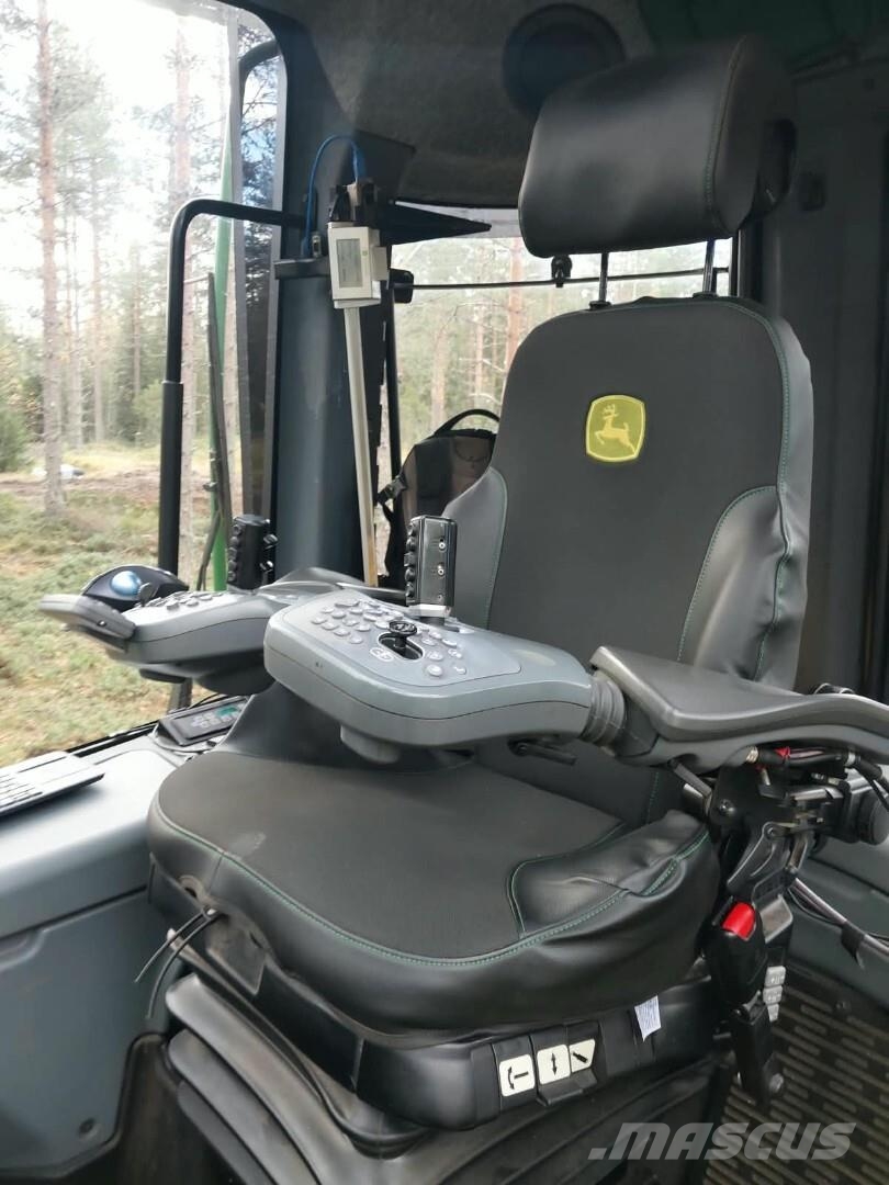John Deere 1270 G Abatteuse