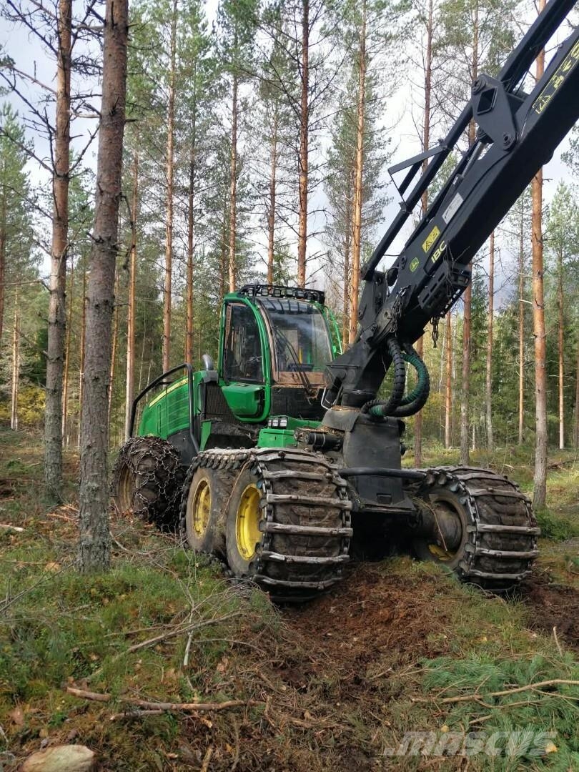 John Deere 1270 G Abatteuse