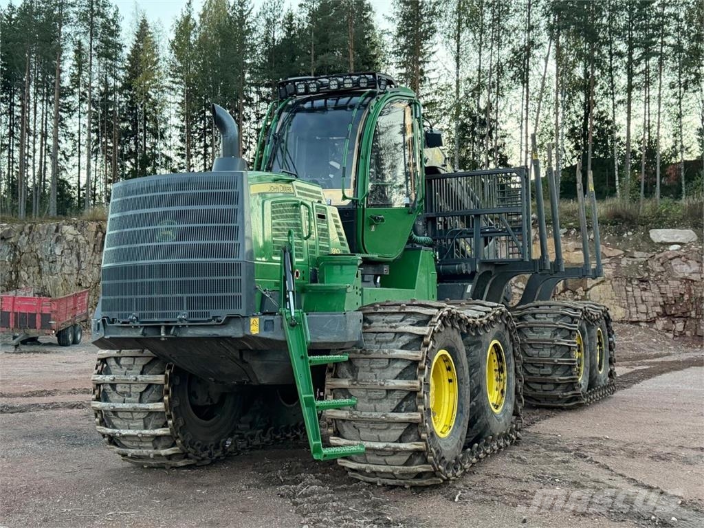 John Deere 1910 G شاحنات
