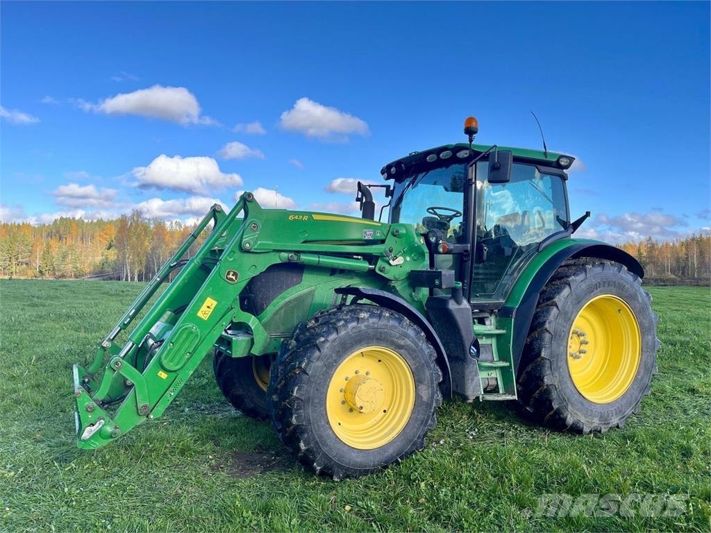 John Deere 6155R Traktoren
