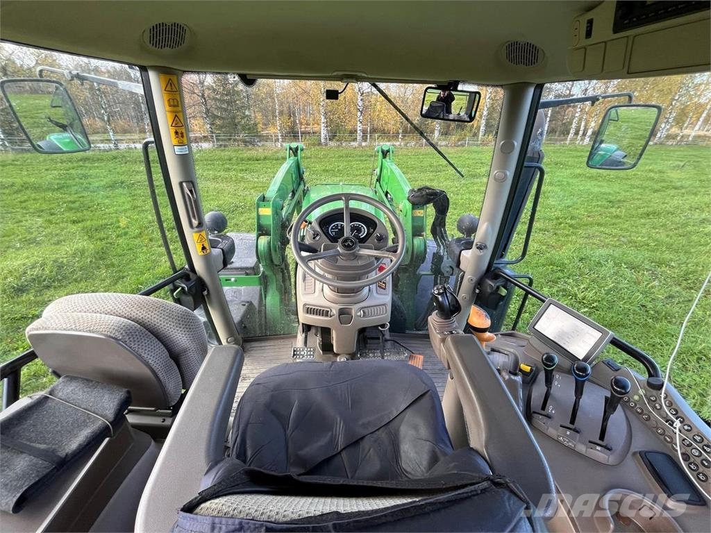 John Deere 6155R Traktoren