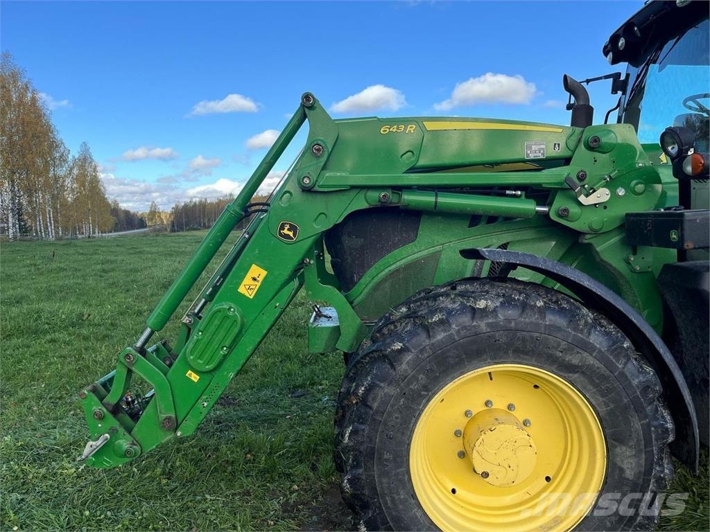 John Deere 6155R Traktoren