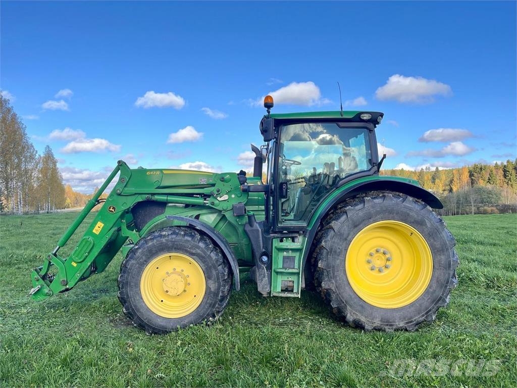 John Deere 6155R Traktoren