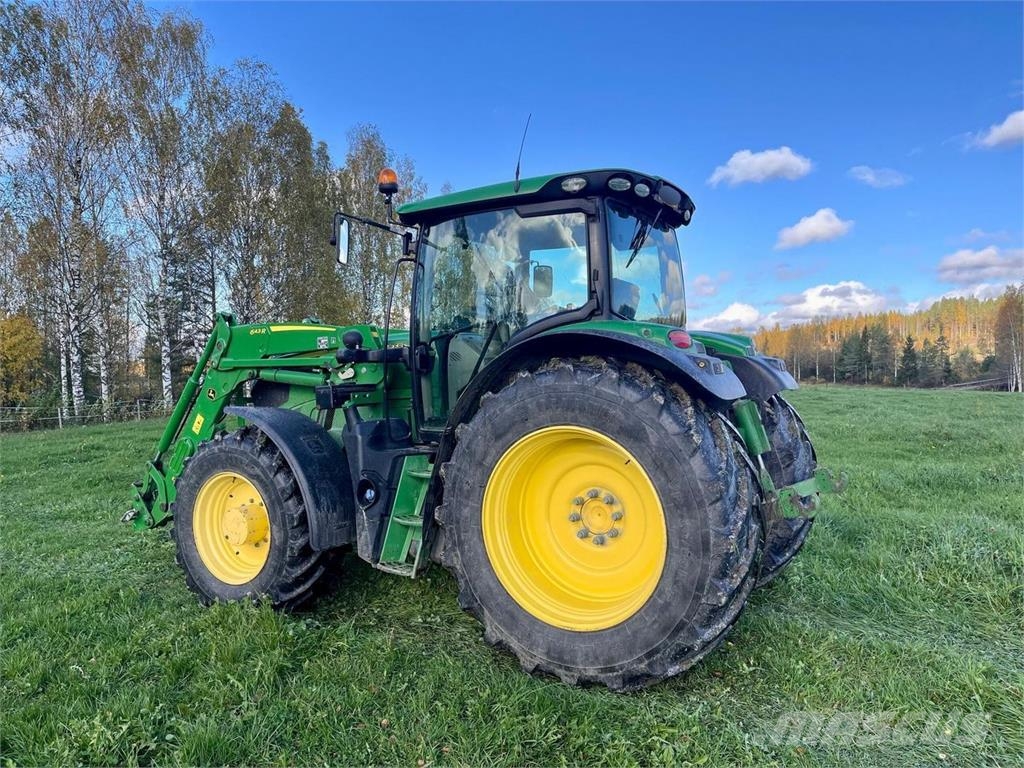 John Deere 6155R Traktoren