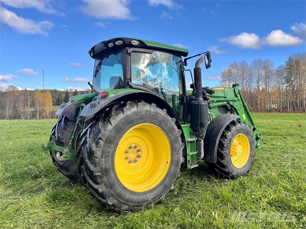 John Deere 6155R Traktoren