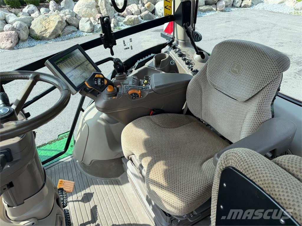 John Deere 6250R الجرارات