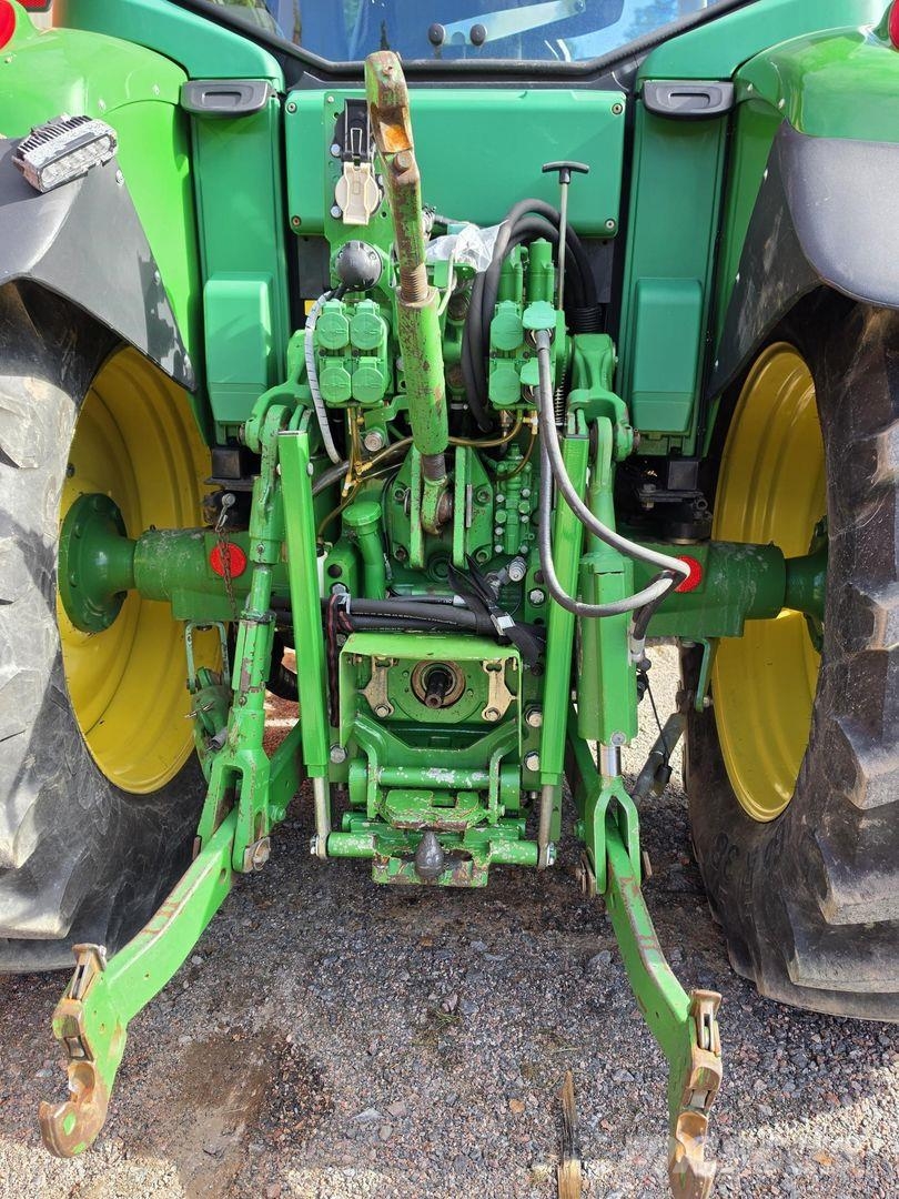 John Deere 6420S, Etukuormaaja Stoll 45.1 Traktori
