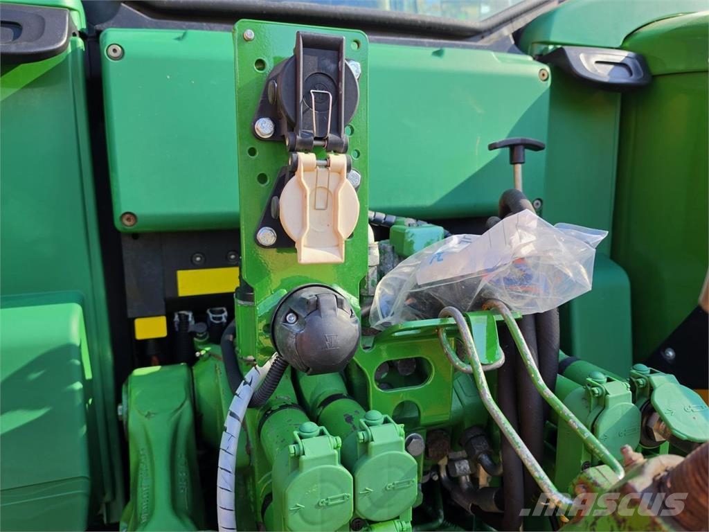 John Deere 6420S, Etukuormaaja Stoll 45.1 Traktori