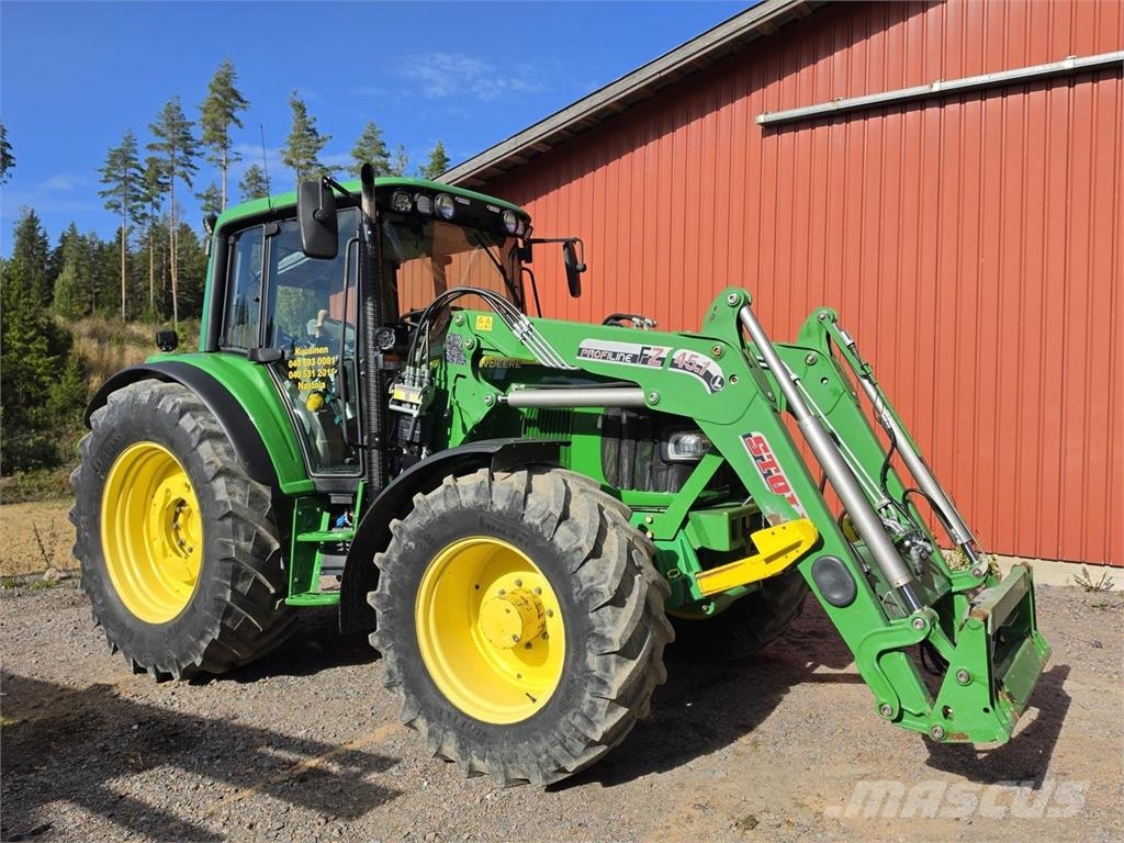 John Deere 6420S, Etukuormaaja Stoll 45.1 Traktori