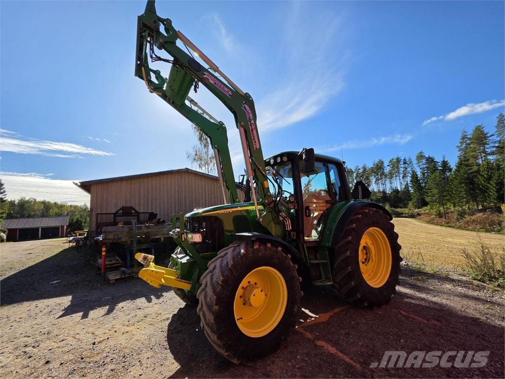 John Deere 6420S, Etukuormaaja Stoll 45.1 Traktori