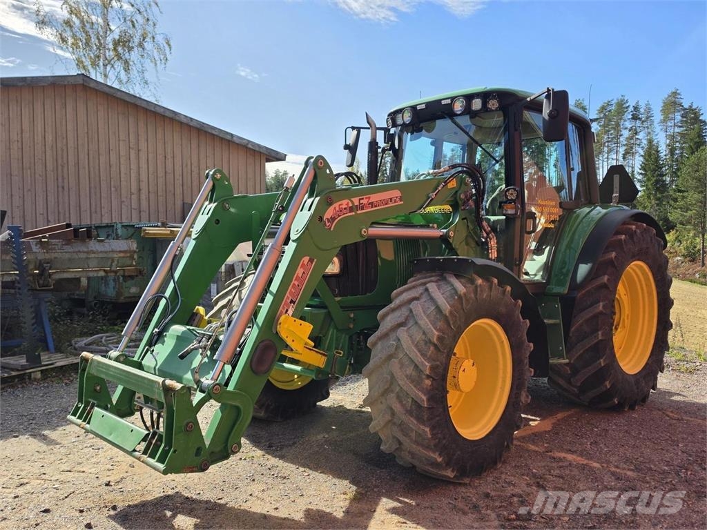 John Deere 6420S, Etukuormaaja Stoll 45.1 Traktori