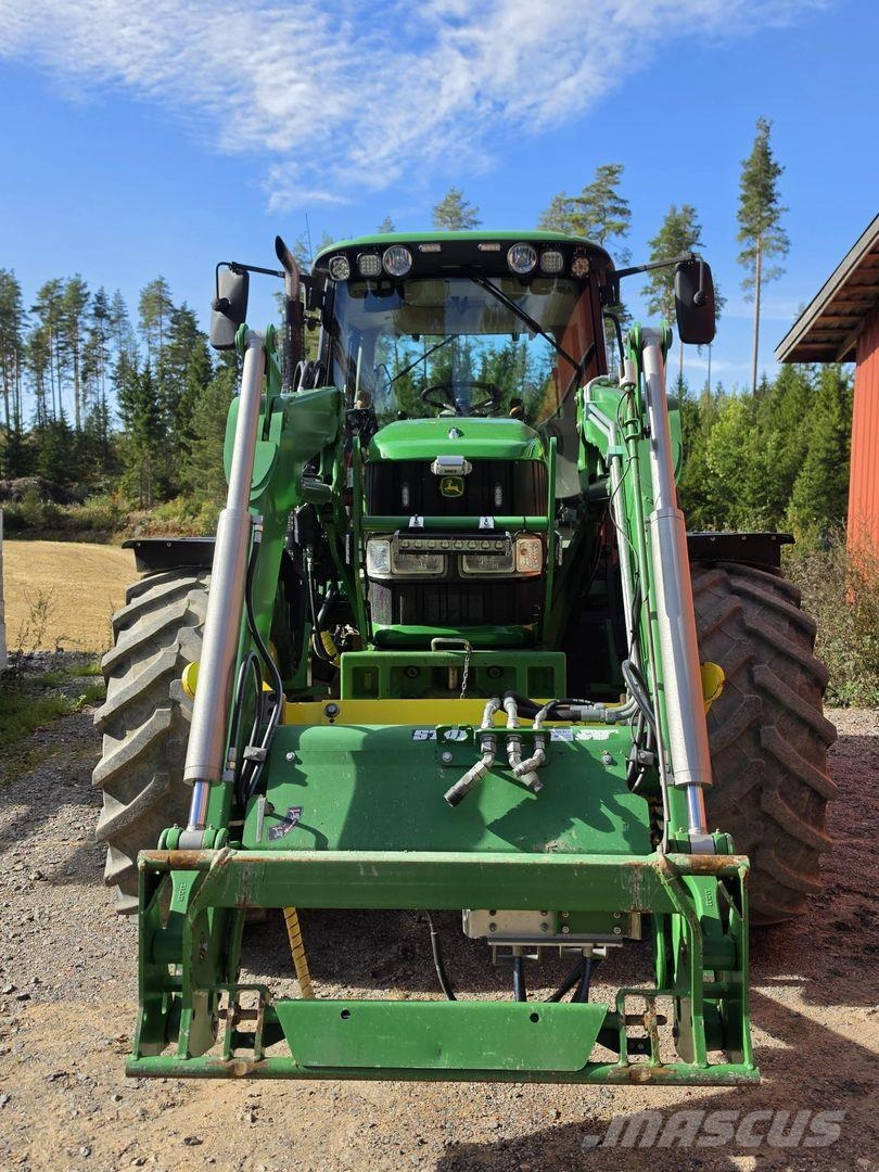 John Deere 6420S, Etukuormaaja Stoll 45.1 Traktori